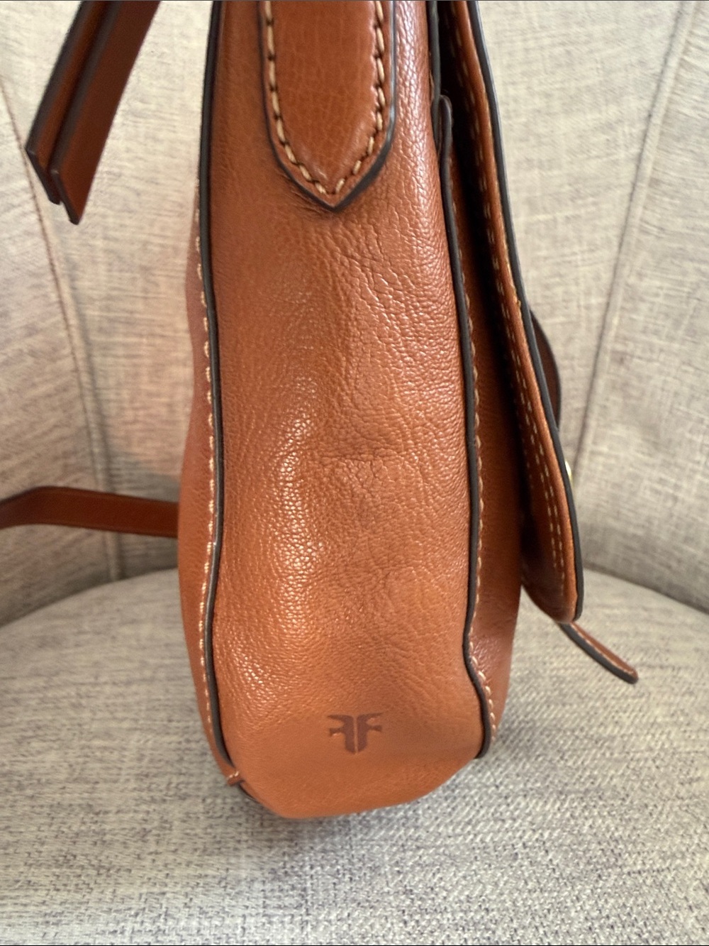 FRYE Timeless Leather Crossbody Bag in Cognac - Picture 6 of 16